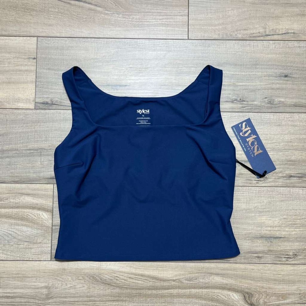 Sylexi Navy Square-Neck Women’s Swim Tank